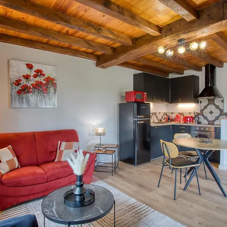 Сasa de vacaciones Les Du Hameau Du Jardin Fleuri Coquelicot *